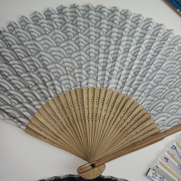 The Park Front Hotel EXCLUSIVE Hand Fans from UNIVERSAL STUDIOS JAPAN - Picture 8 of 15